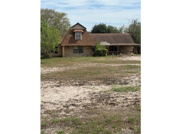 5384 County Road 73a, Robstown, TX 78380