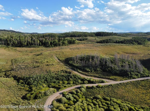 127 MOUNTAIN VIEW Drive, Bondurant, WY 82922