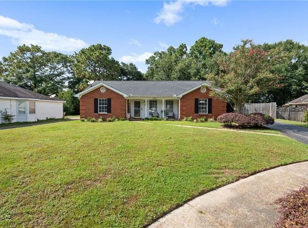 6608 Barrow Court, Mobile, AL 36695