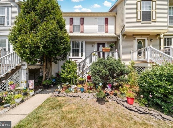 29 WAGON WHEEL DRIVE, SICKLERVILLE, NJ 08081