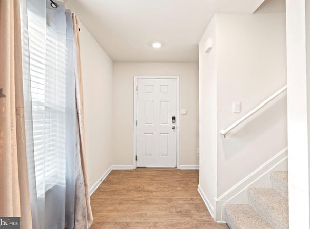 18 SMOKEHOUSE ROAD, CARLISLE, PA 17013