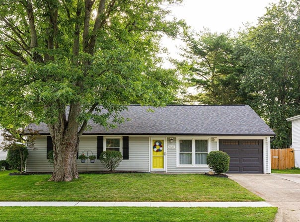 676 Mistletoe Street, Columbus, OH 43230