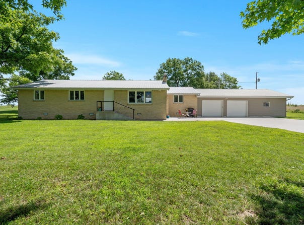 2616 Schupbach Road, Clever, MO 65631