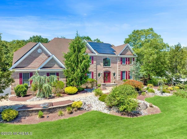 132 Kristine Avenue, Manahawkin, NJ 08050