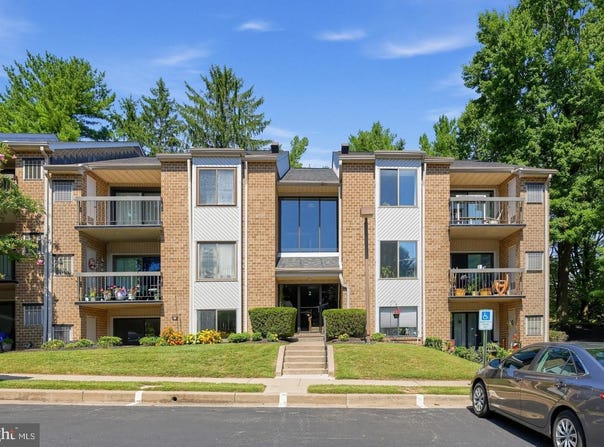 2 GLENAMOY Road, LUTHERVILLE TIMONIUM, MD 21093