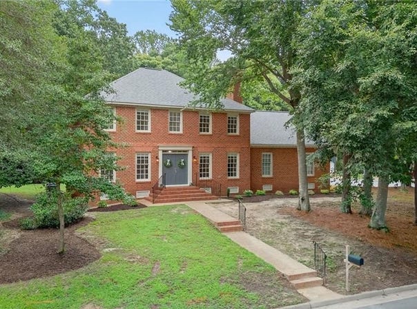 206 Lewis Robert Lane, Williamsburg, VA 23185