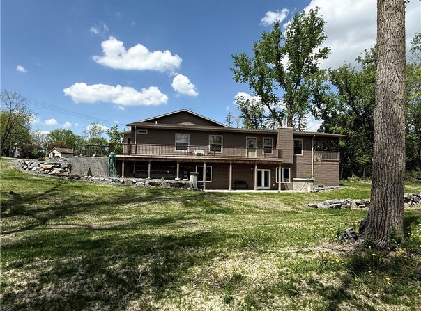 18430 Hillside Drive, Whitehall, WI 54773