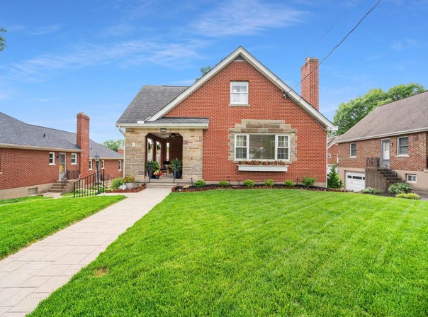 11 Burney Lane, Fort Thomas, KY 41075