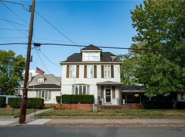430 College Ave., Beaver, PA 15009