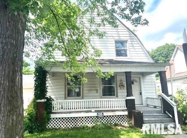 929 W Governor Street, Springfield, IL 62702