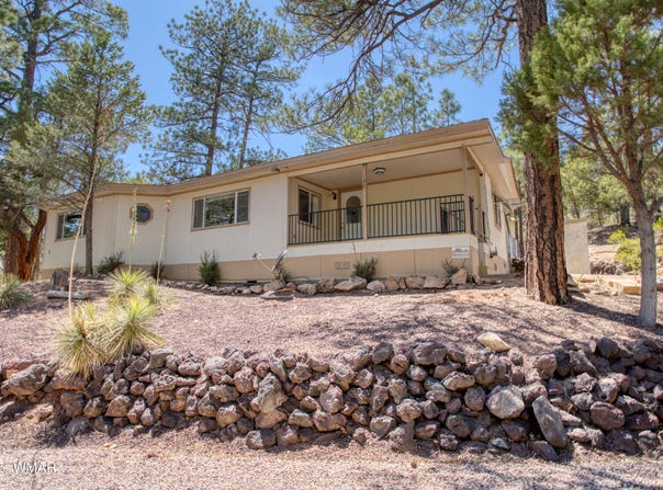 3860 S White Mountain Road, Show Low, AZ 85901