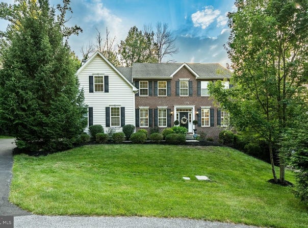 53 BRITTANY LANE, GLENMOORE, PA 19343
