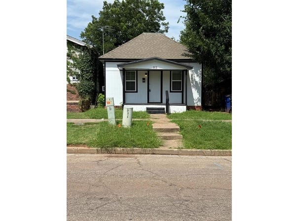919 N Wentz Street, Guthrie, OK 73044