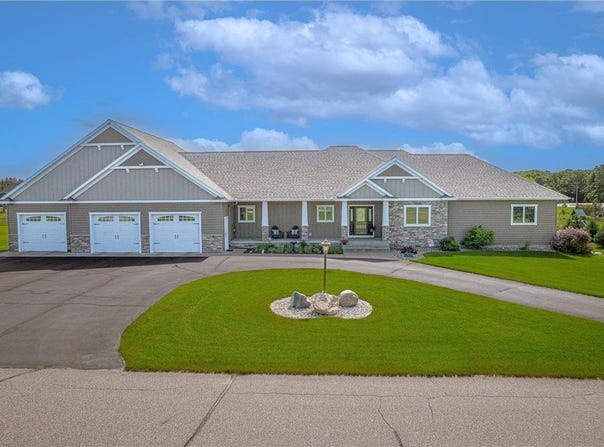 2142 Monarch Court, Sartell, MN 56377