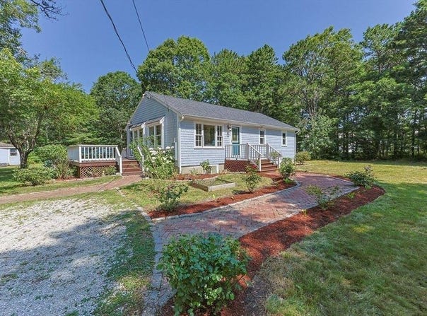 435 Old Mill Rd, Barnstable, MA 02655