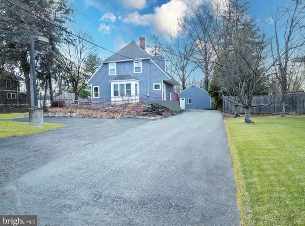2405 PENNINGTON ROAD, PENNINGTON, NJ 08534
