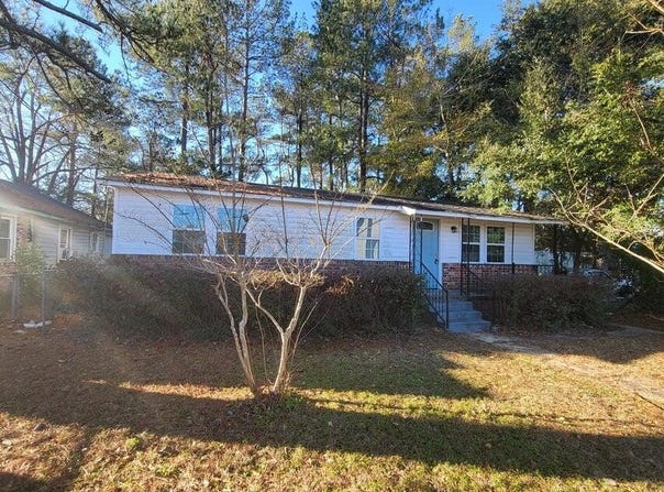 706 St John Street, Kingstree, SC 29556