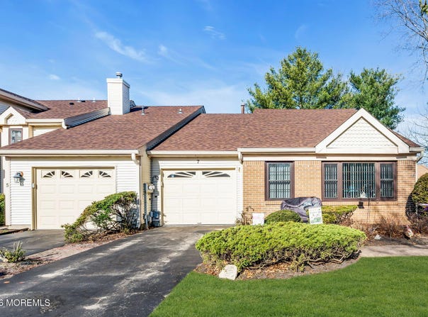 7 Riva Boulevard, Brick, NJ 08723