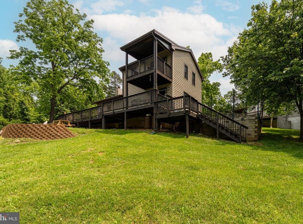90 BEACH DRIVE, FRONT ROYAL, VA 22630