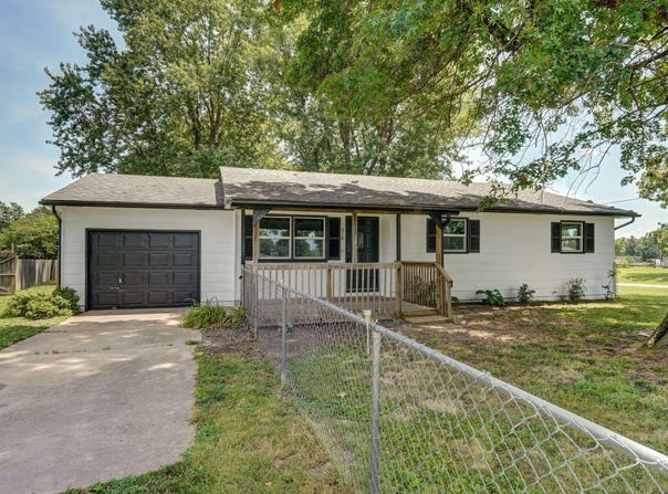 610 S Fiske Street, Marionville, MO 65705
