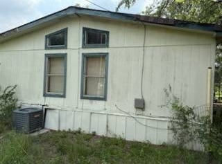 197 County Road 4639,, Hondo, TX 78861