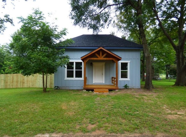 276 Commerce Street, Alto, TX 75925
