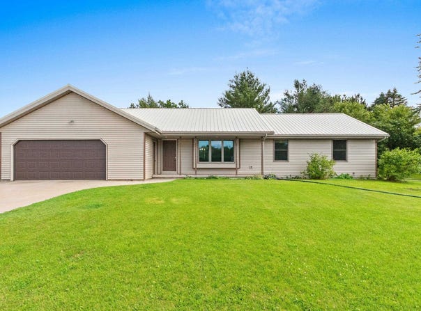 W783 COUNTY RD VV, SEYMOUR, WI 54165