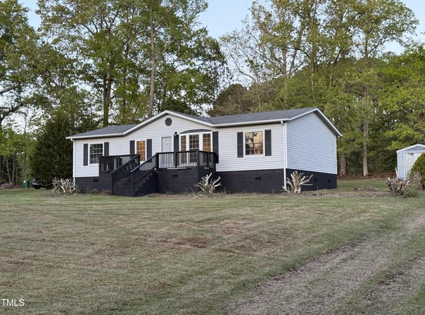 129 Davie Wood Drive, Roanoke Rapids, NC 27870