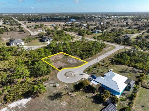 6 BERTH Court, PLACIDA, FL 33946