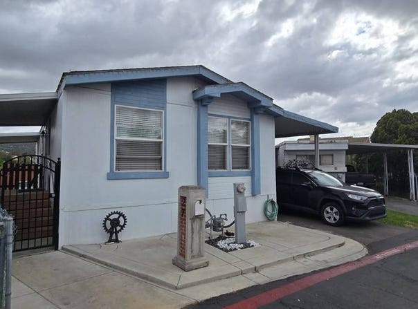 13792 Highway 8 Business, El Cajon, CA 92021
