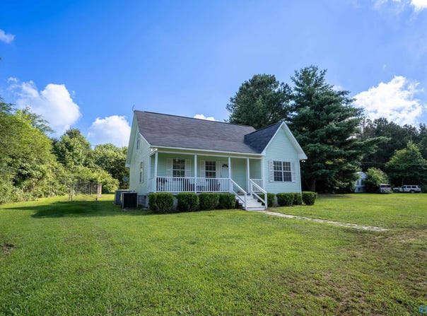 519 Frost Circle, Henagar, AL 35978