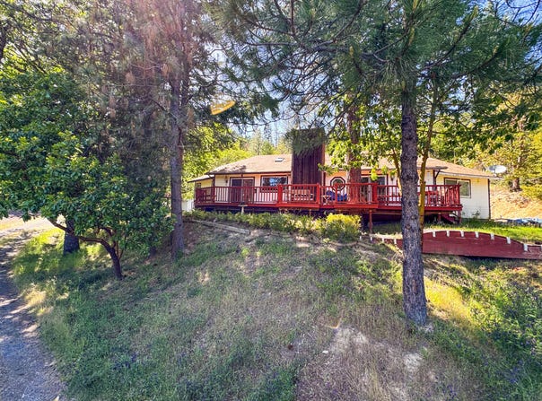 6004 Thompson Creek Road, Applegate, OR 97530