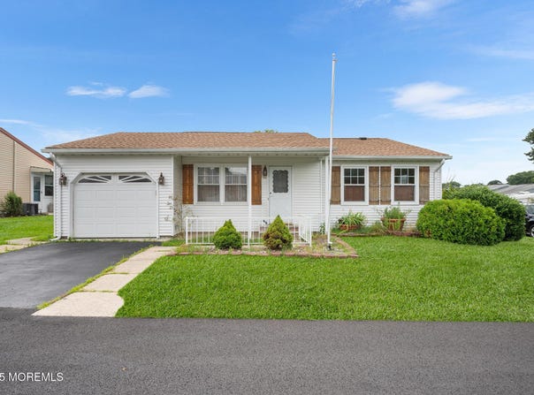 50 Falmouth Avenue, Whiting, NJ 08759