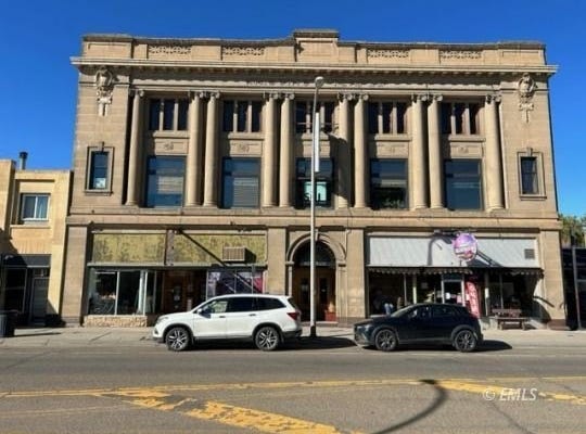 909 Main St, Miles City, MT 59301