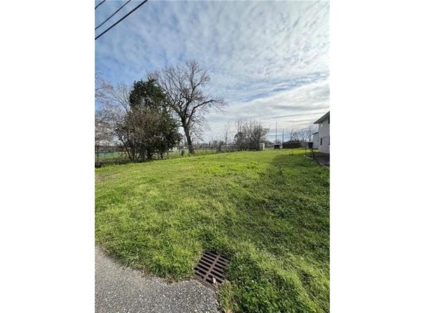 8300 WACO Street, Metairie, LA 70003
