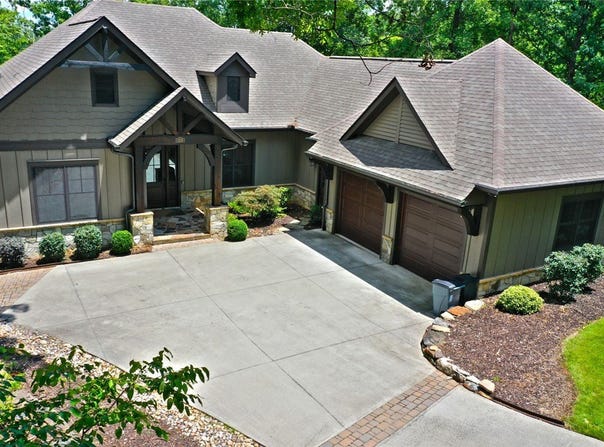 329 Foreststone Drive, West Union, SC 29696