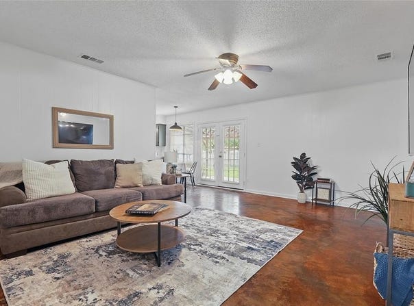 2024 Bowling Green Street, Denton, TX 76201