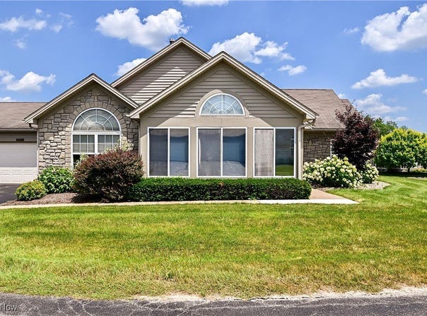 1920 S Lincoln Avenue unit: 2, Salem, OH 44460