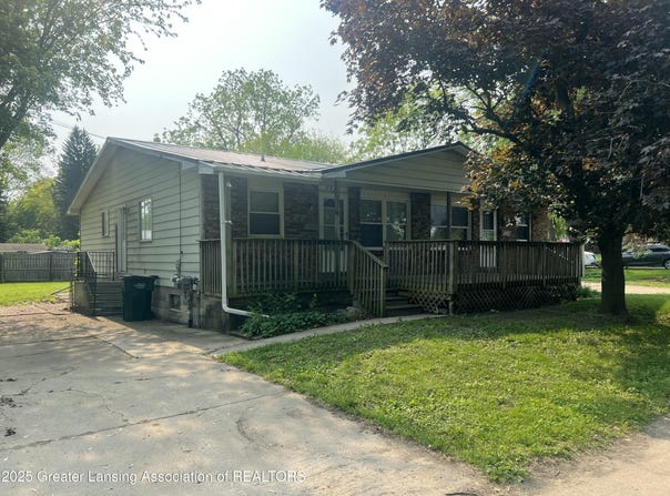 3801 Stabler Street, Lansing, MI 48910