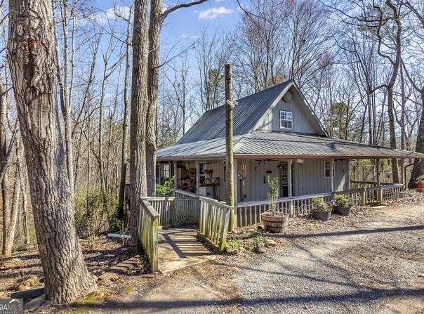1575 Old Burnt Mountain, Jasper, GA 30143