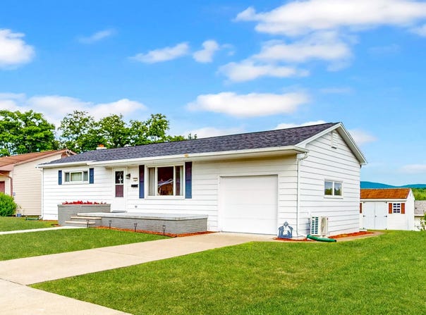 325 Tate Street, Taylor, PA 18517