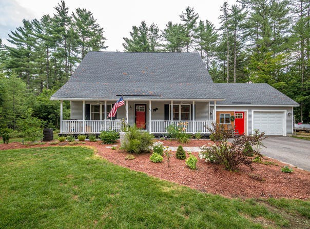 82 Christopher Street, Fryeburg, ME 04037