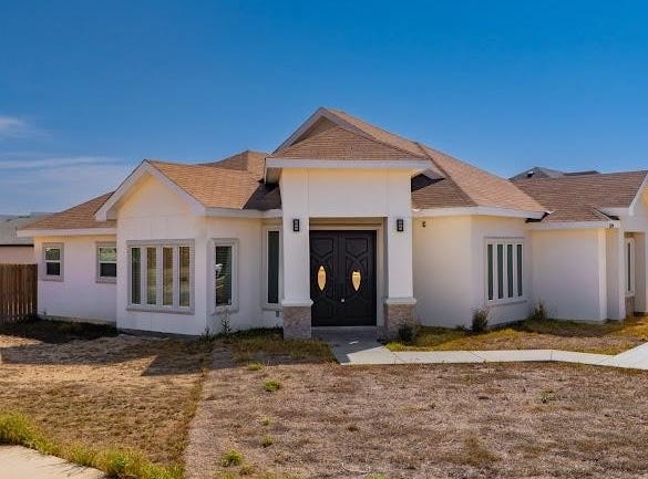 3239 MAURICIO LIBSON, Eagle Pass, TX 78852