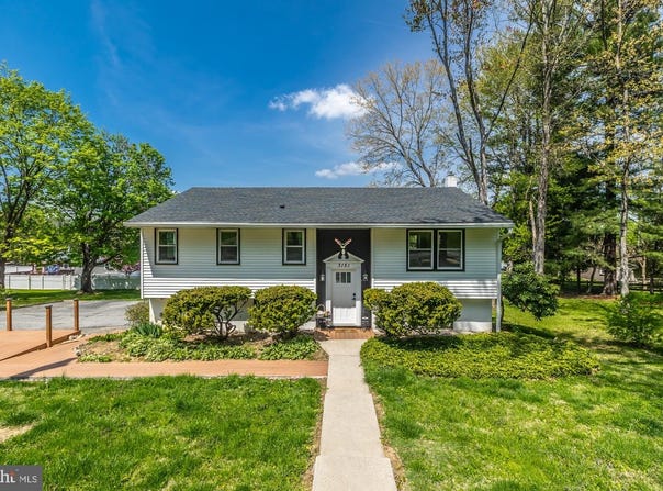 3151 WALNUT ST, DOWNINGTOWN, PA 19335