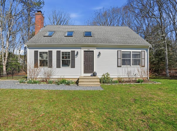 296 Meiggs Backus Road, Sandwich, MA 02563