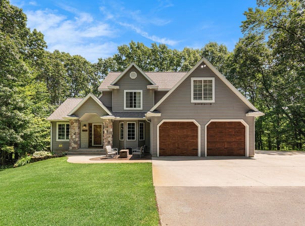 9500 Annie Lane, Newaygo, MI 49337