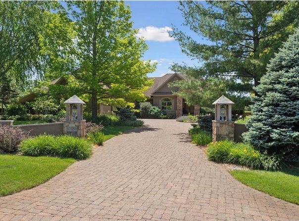 12159 Quail Avenue Lane N, Stillwater, MN 55082
