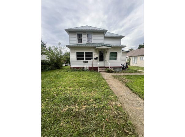 1202 S McDonald Street, Attica, IN 47918