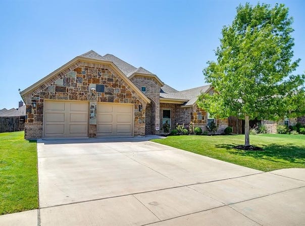 195 Melbourne Drive, Willow Park, TX 76087