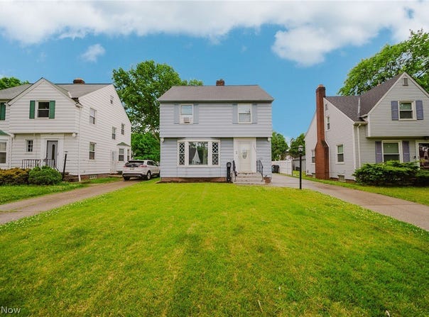 18400 Maple Heights Boulevard, Maple Heights, OH 44137